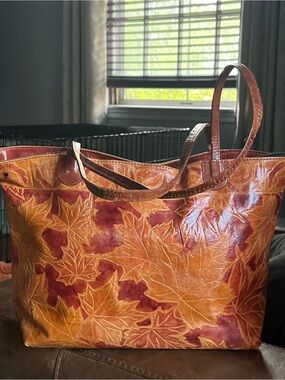 Embossed Leather Tote with Autumn Leaf Design - Brown / Burgundy